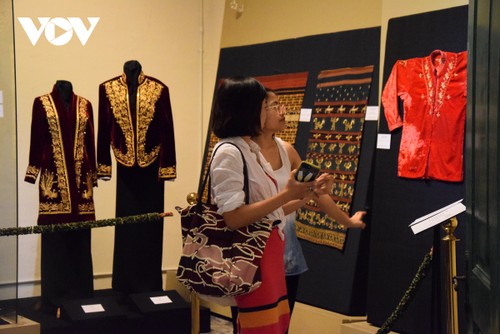 Museum Tekstil – Tempat Konservasikan dan Perkenalkan Pusaka Budaya Indonesia - ảnh 3