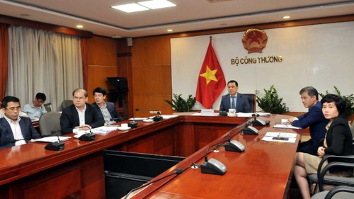 Vietnam tengah Sediakan Paket-Paket Investasi yang Besar untuk Restrukturisasi Cabang Energi secara Menyeluruh - ảnh 1