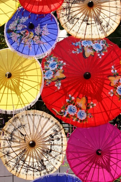 Payung Bosang - Keindahan Budaya Provinsi Chiang Mai, Thailand - ảnh 1