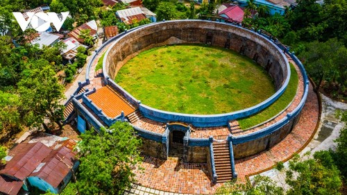 Tahun Macan, Memandangi Arena Ho Quyen di Kota Hue (Vietnam Tengah) - ảnh 1