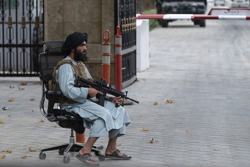 Afghanistan Setahun Setelah Taliban Berkuasa: Kesulitan yang Bertumpuk-tumpuk - ảnh 2