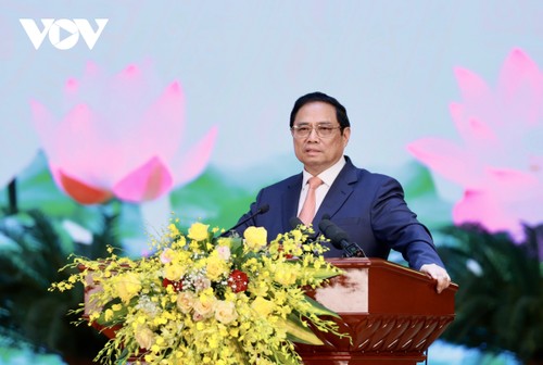 PM Pham Minh Chinh: Kaum Remaja Militer Terus Kembangkan Talenta dan Daya Muda untuk Turut Bangun dan Bela Tanah Air - ảnh 1