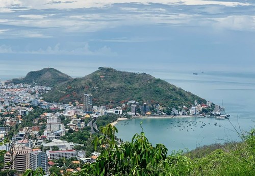 Provinsi Ba Ria-Vung Tau Menuju ke Pariwisata yang Berkualitas Tinggi - ảnh 1