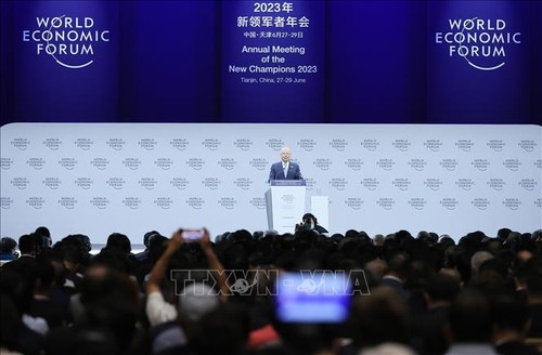 Konferensi Forum Ekonomi Dunia (WEF) Tahun 2024 Dibuka pada Senin (15 Januari) - ảnh 1