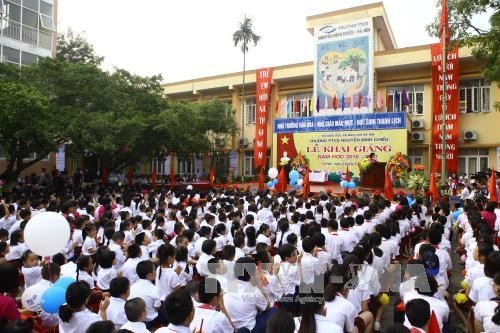 越南全国2200万学生参加2016-2017新学年开学典礼 - ảnh 2