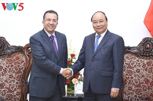 越南政府总理阮春福会见摩洛哥和东帝汶驻越大使 - ảnh 1
