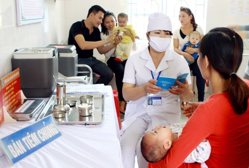 世卫组织呼吁世界各国充分发挥疫苗防病效果 - ảnh 1