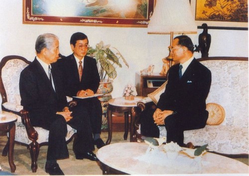 原越南共产党中央委员会总书记杜梅与世界多国领导人的资料图片 - ảnh 15