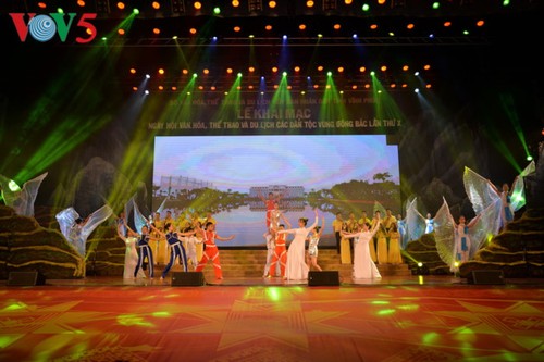 东北地区民族文化体育和旅游节开幕式全景 - ảnh 18
