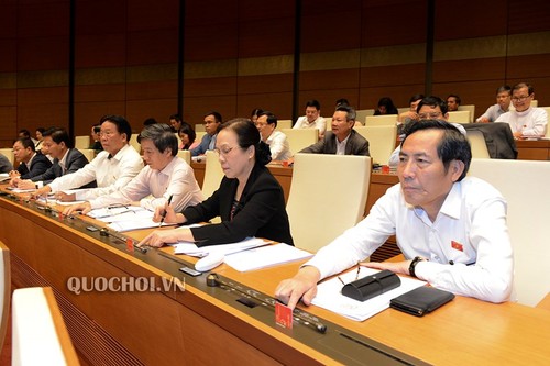 越南国会通过5项重要法律草案 - ảnh 1