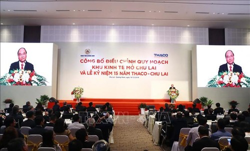 阮春福出席珠莱经济区规划调整公布仪式 - ảnh 1