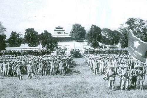 1954年10月10日首都解放日的珍贵图片 - ảnh 18