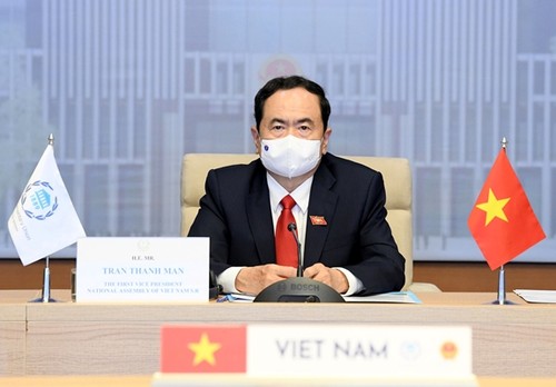 越南国会代表团出席IPU执行委员会第207次会议开幕式 - ảnh 1