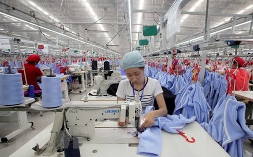 英国经济专家对越南经济增长前景感到乐观 - ảnh 1