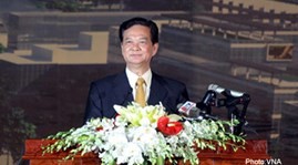 Prime Minister Nguyen Tan Dung leaves for nuclear security summit - ảnh 1