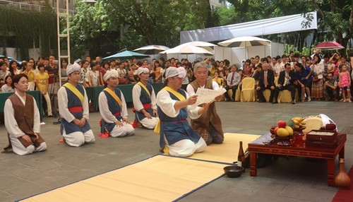 The Korean Traditional Culture Week attract young people in Hanoi  - ảnh 2