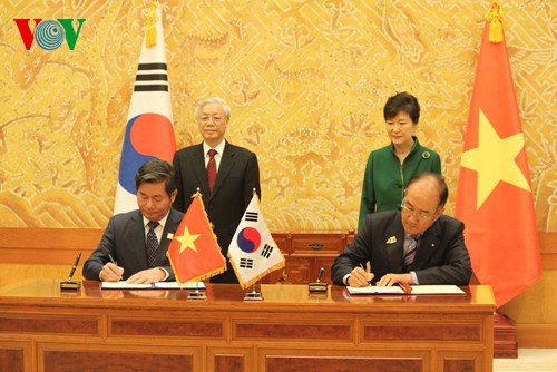 Vietnam and the Republic of Korea strengthen strategic partnership cooperation - ảnh 3