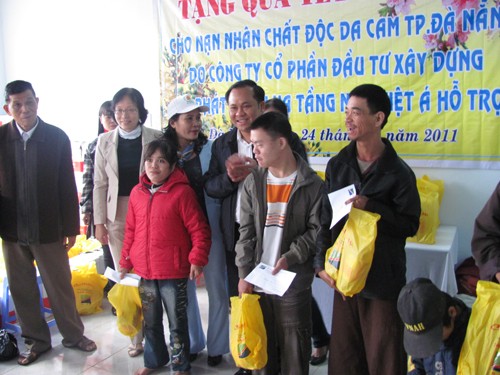 Da Nang raises 50bln VND for AO/Dioxin victims - ảnh 1