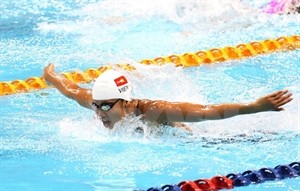 SEA Games 28: Vietnam wins seven golds on day four - ảnh 1