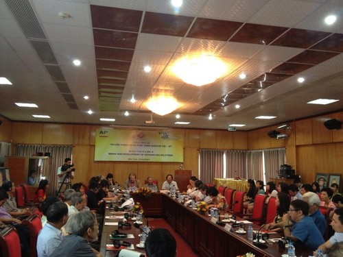 Roundtable discussion on “Media and Development of Vietnam-US relations” - ảnh 1