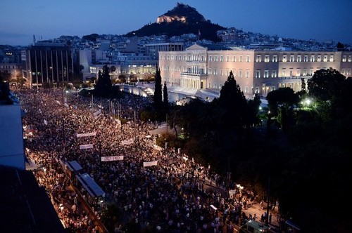 Greece before EU's last-minute deal - ảnh 1
