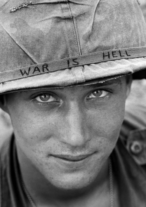 Photo exhibit: Vietnam-the Real War - ảnh 3