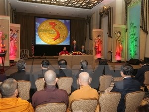 Party chief talks with overseas Vietnamese in US  - ảnh 1