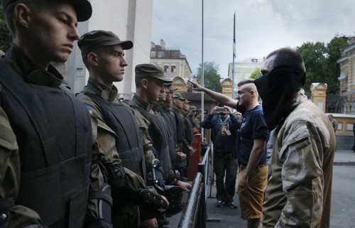 Ukraine faces risks of instability due to Right Sector’s movement  - ảnh 1