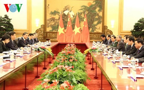 President Truong Tan Sang meets Party General Secretary and President Xi Jinping - ảnh 1
