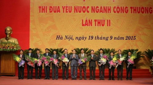 2nd Patriotic Emulation Congress of the industry and trade sector   - ảnh 1