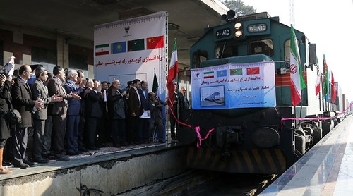 China, Iran resurrect Silk Road route - ảnh 1