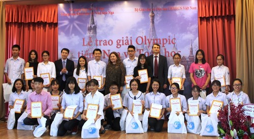 Russia honors Vietnamese Olympiad winners - ảnh 1