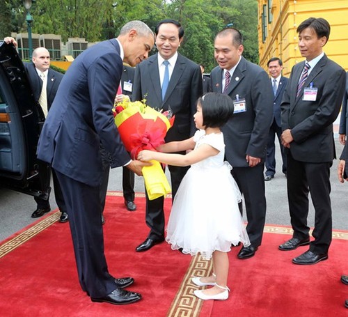 Day one: US President Barack Obama's visit to Vietnam  - ảnh 1