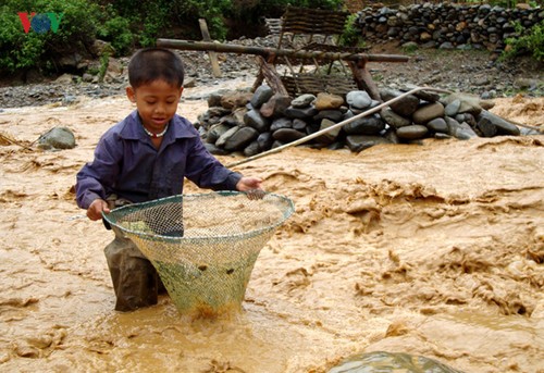 Summer break for children in northwest Vietnam - ảnh 3