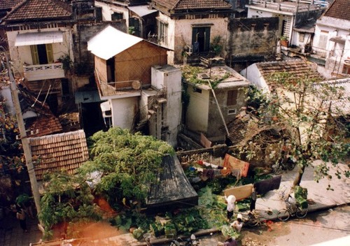 Hanoi’s Old Quarter in 1990s through lens of Japanese diplomat  - ảnh 11