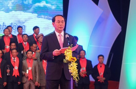 President Tran Dai Quang attends ceremony honoring Vietnamese farmers - ảnh 1