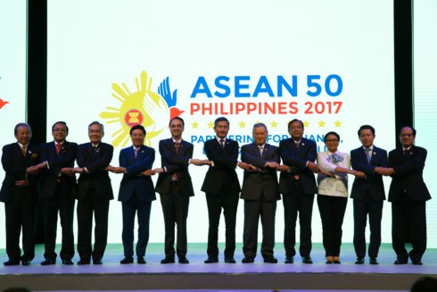 ASEAN Foreign Ministers’ Meeting opens in Manila - ảnh 1