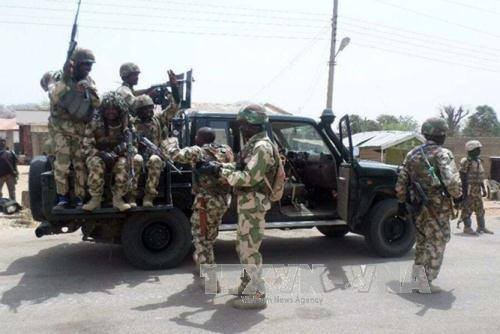 Suspected Boko Haram suicide bombers kill many in Nigeria  - ảnh 1