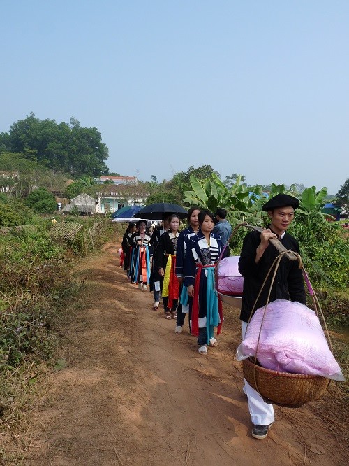 Wedding customs of the Cao Lan people in Bac Giang province - ảnh 2