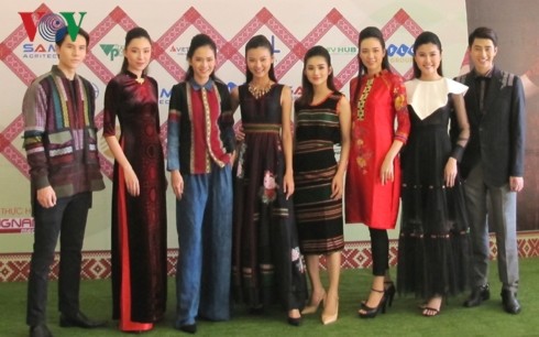 Dak Nong hosts first Vietnam Brocade Culture Festival  - ảnh 1