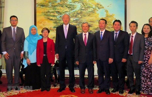 Singaporean Deputy PM visits Hue - ảnh 1