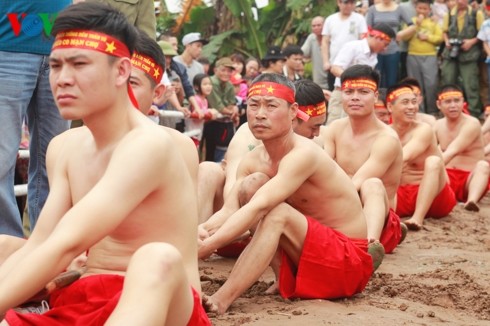 Vietnam’s sitting tug-of-war games recognized by UNESCO - ảnh 2