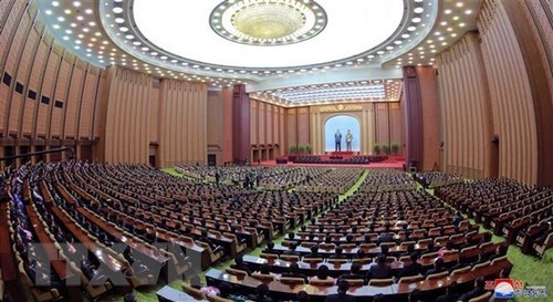 Vietnam’s top leaders congratulate newly-elected leaders of DPRK, Palestine - ảnh 1