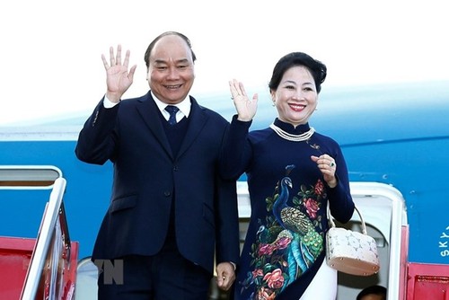 Prime Minister begins official visit to Norway - ảnh 1