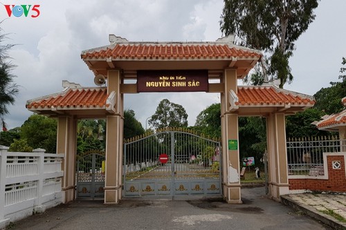 Famous sites in Dong Thap province - ảnh 2