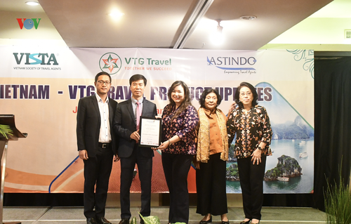 Indonesian Travel Agents Association promotes tours to Vietnam - ảnh 1