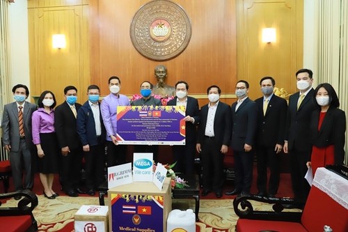 80 million USD donated to COVID-19 fight in Vietnam - ảnh 1