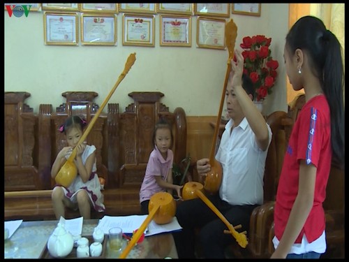 Cao Bang folk music club preserves traditional Then singing - ảnh 2