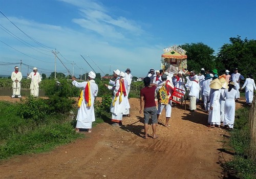 Cham people refine worshipping rituals - ảnh 2