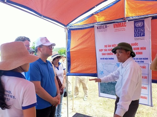 Vietnam, Korea mine cooperation improves safety of people in Quang Binh, Binh Dinh province - ảnh 3